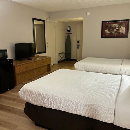 Days Inn By Wyndham Williamsport Eksteriør billede