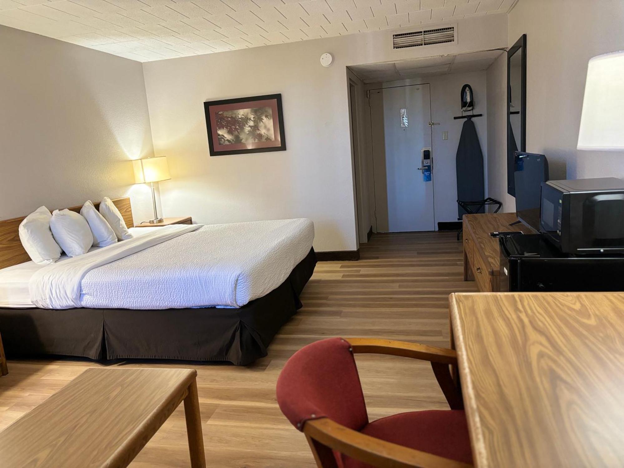 Days Inn By Wyndham Williamsport Eksteriør billede